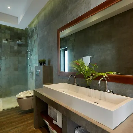 Baan Saitara Boutique Villas-3
